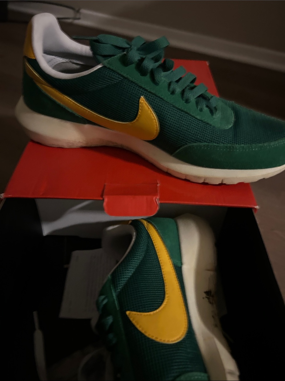 Nike Green and Yellow Low-Top Running Sneakers - Men